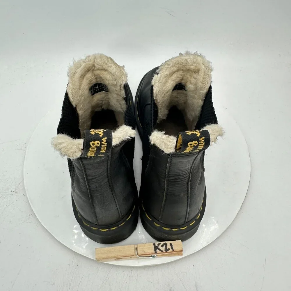 Dr. Martens Leonore Women Size 8 Black Leather Faux Fur Lined Chelsea Boot - Picture 9 of 11